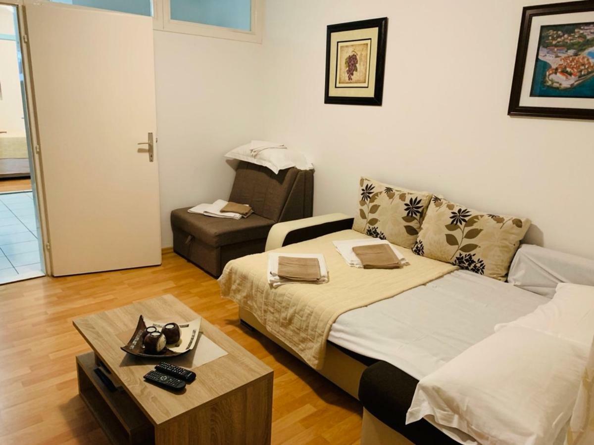 Apartment Oleander Будва Екстериор снимка